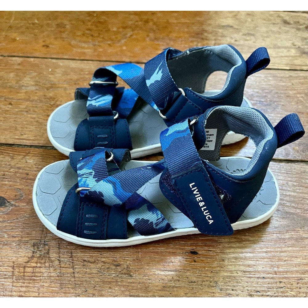 Livie & Luca Ziggy Sandal Size 10